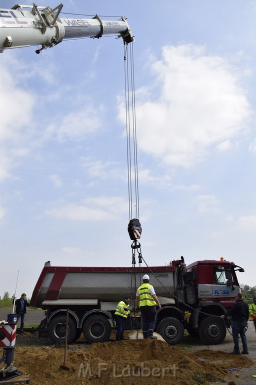 Schwerer VU LKW Zug Bergheim Kenten Koelnerstr P483.JPG - Miklos Laubert